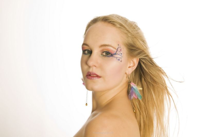 harry_2012_crazy-makeup-shooting_009