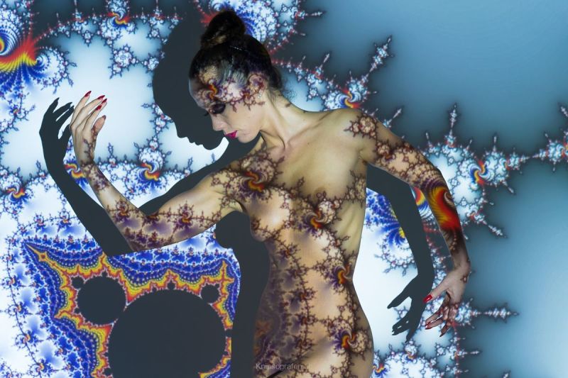 harry_2019_model-beamerprojektion_020
