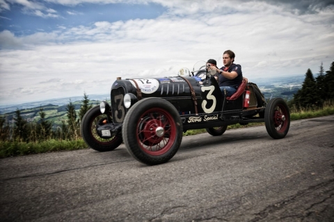 monique_2017_seebodenalp_oldtimerrennen_001