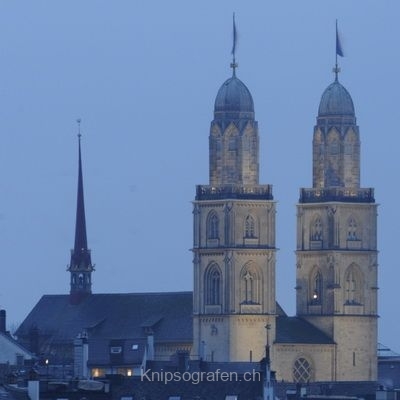 nadja_2012_zh-bahnhof_by_night_002