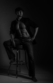 1_yvonne_2016-lowkey_muskel-shooting_003