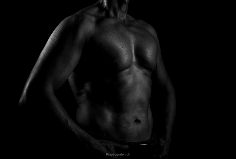 1_yvonne_2016-lowkey_muskel-shooting_009