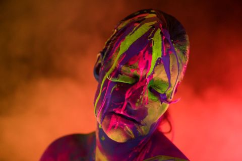 yvonne_2021_uv-licht-shooting_012