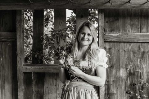yvonne_2023_bauernhofshooting_003