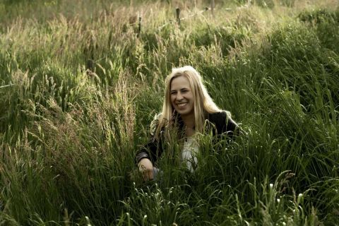 yvonne_2023_bauernhofshooting_005